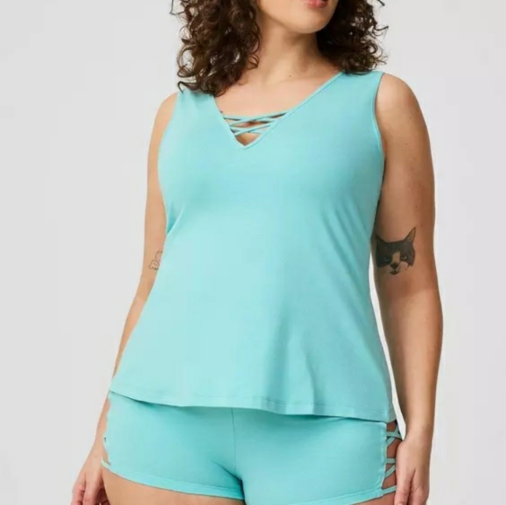 NWT 〰️Torrid〰️ Foxy Sleep Tank 0X Aqua Sky